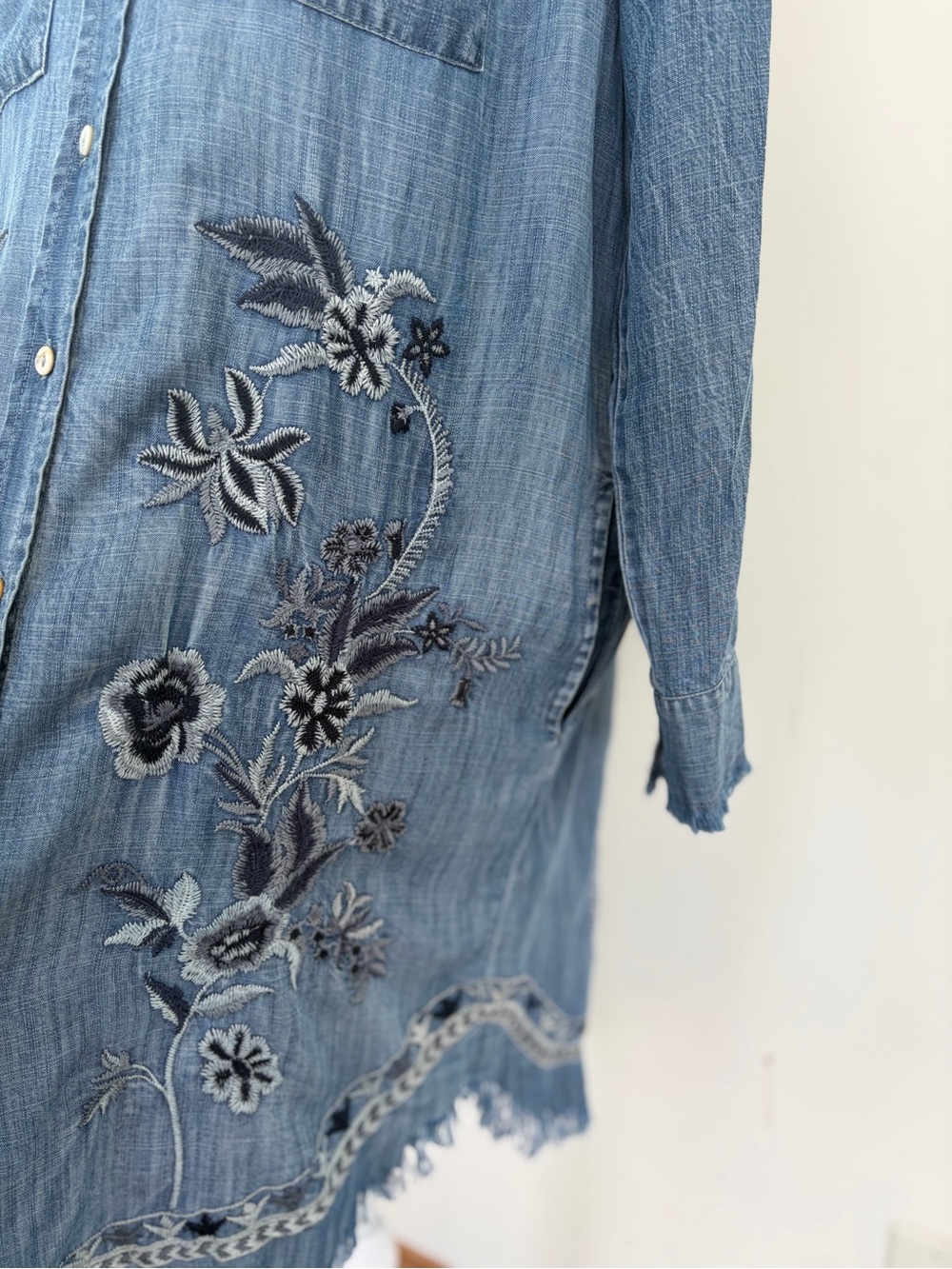 Kyla Seo Embroidered Chambray Button Front Shirt Dress Large - Picture 7 of 13